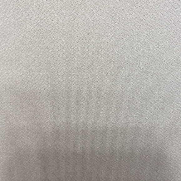 Spring Express Top never been worn - Picture 3 of 3